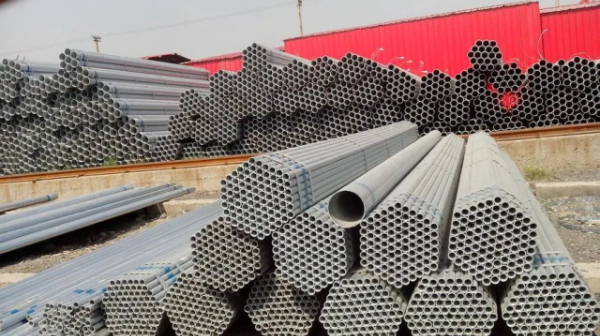 小口徑Q355B鍍鋅焊管批量發(fā)貨